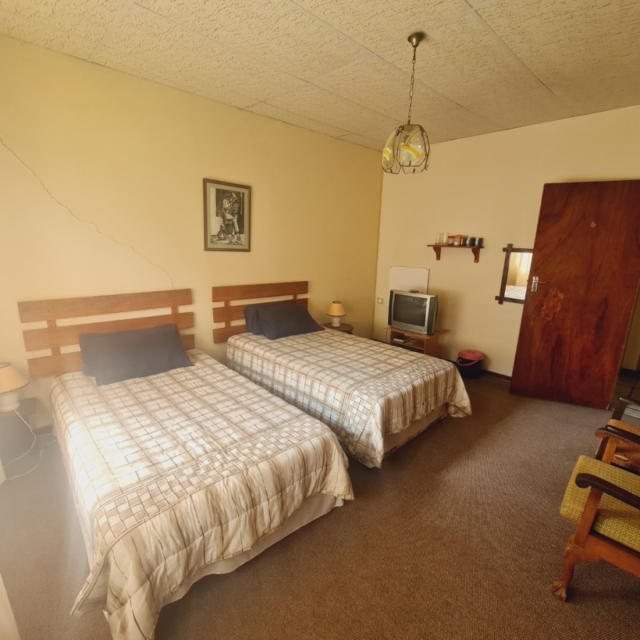 9 Bedroom Property for Sale in Bayswater Free State